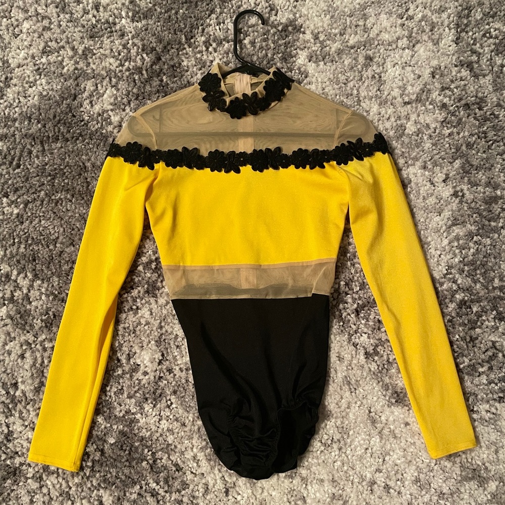 Gorgeous Black and Yellow Floral and Mesh Dance Costume Leotard🐝